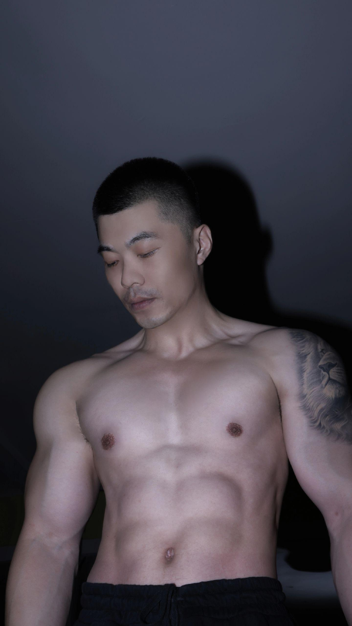 方圆万里,我最爱你#遇见好身材# #人像摄影# #生活