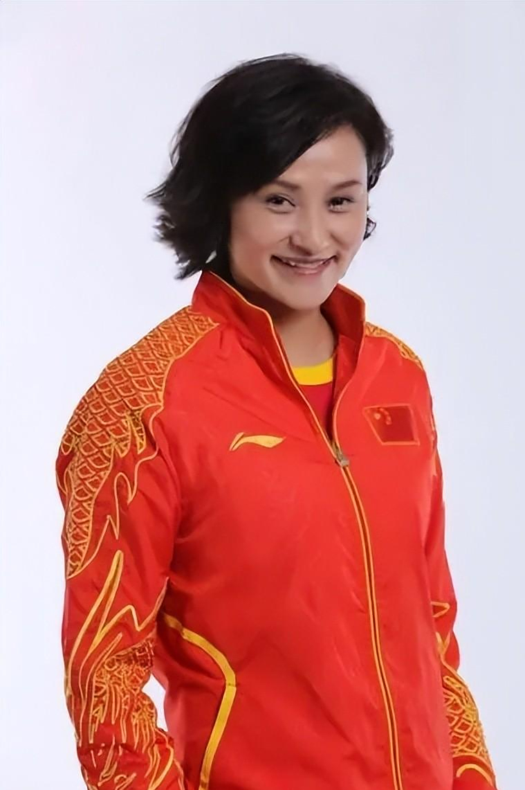 纪实"跳水女皇"高敏:退役后嫁美国丈夫遭抛弃,如今成人生赢家