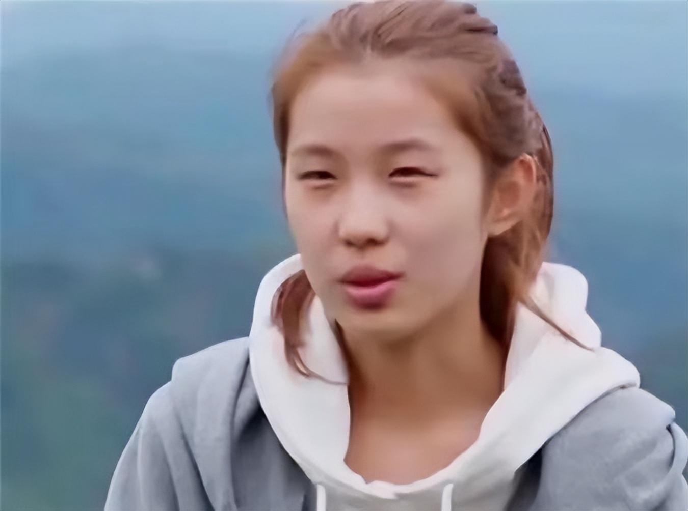 17年变形记刘思琦16岁吃饭靠人喂每天花销过万如今怎样