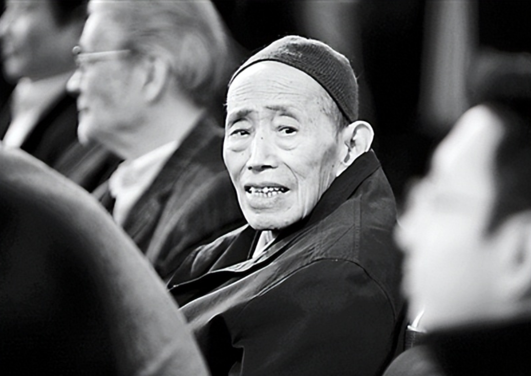 回顾著名表演艺术家朱旭:今生愧对儿子,终于在天堂里与妻子相会