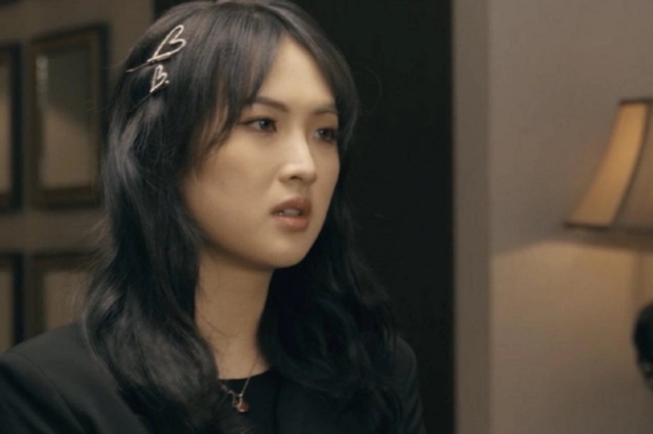 回顾华为千金姚安娜住着5亿豪宅管家年薪40万却非要当明星