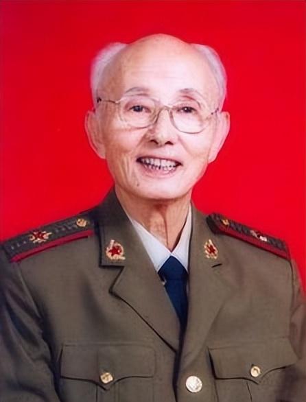 回顾潘冬子祝新运娶普通人张玲亚为妻转型做导演如今60岁了