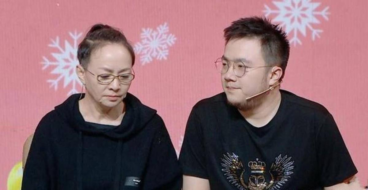 回顾王博谷嫁小七岁巴图生两子与强势婆婆宋丹丹亲如姐妹