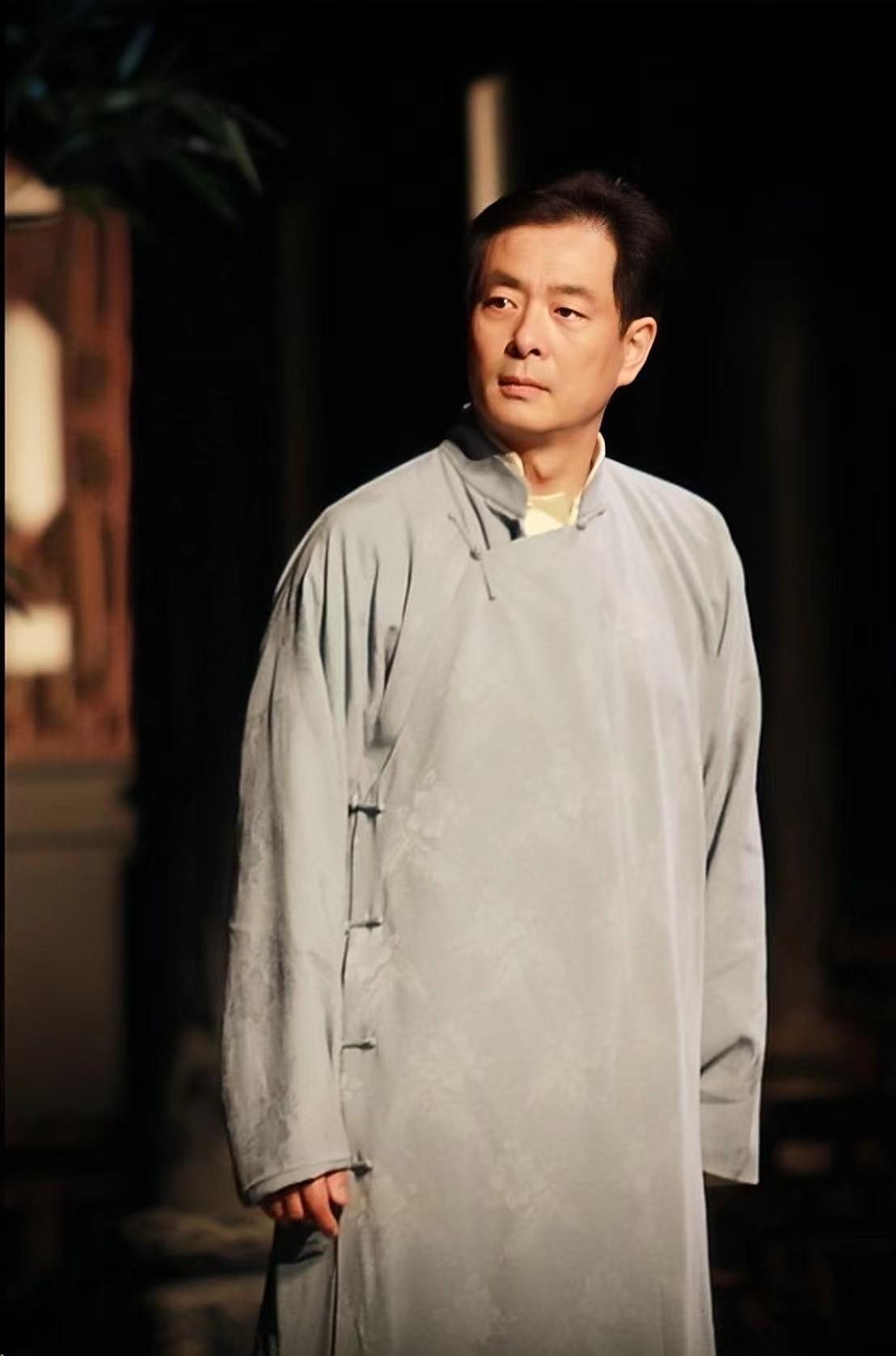 回顾濮存昕:辉煌背后有泪水,家人接连去世,69岁的他不敢老去