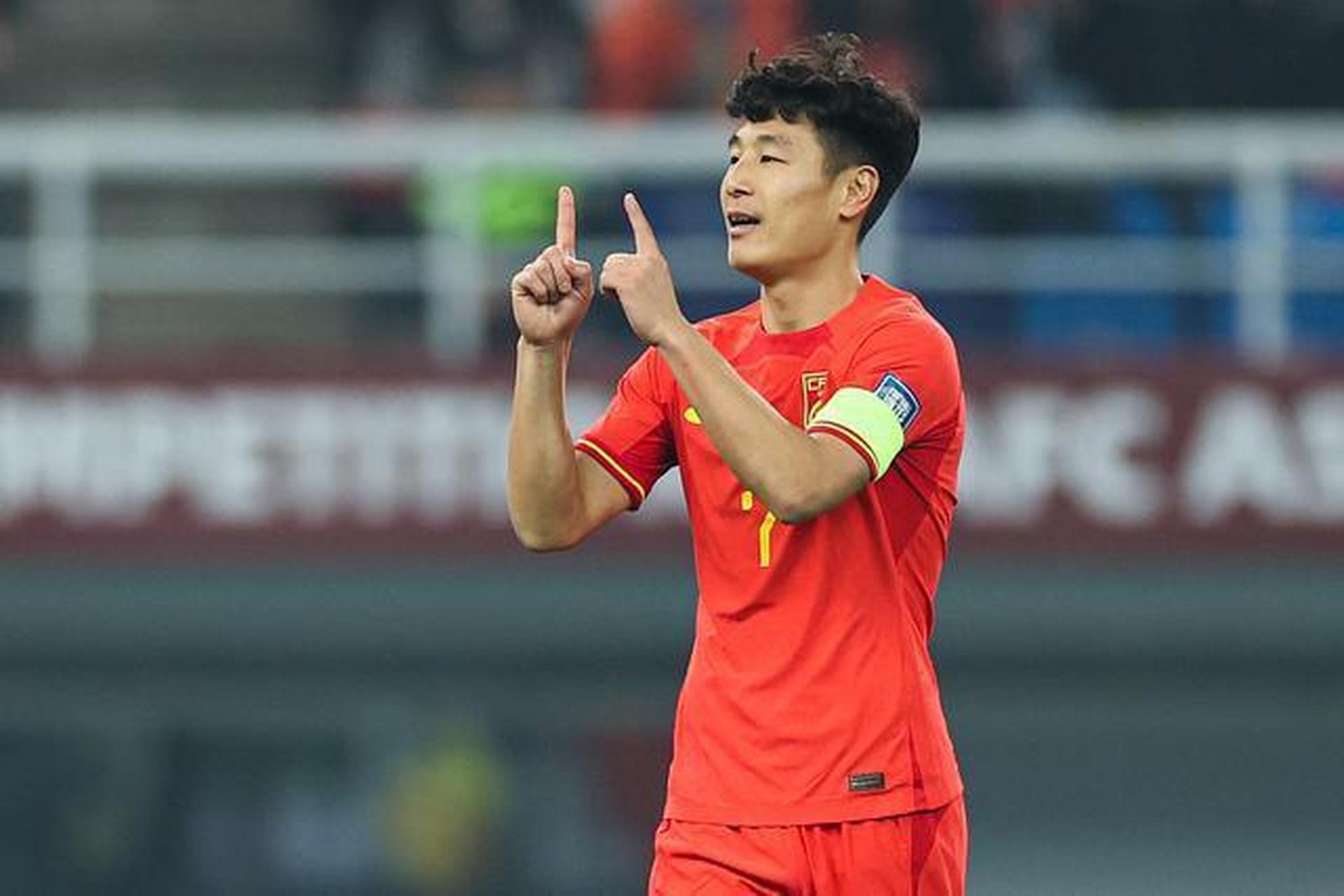 武磊连场爆发,4球1助震撼全场!表现出色配得上队长袖标.