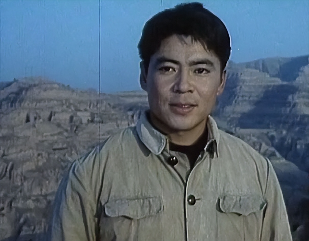 回顾著名演员颜世魁一生苦难67岁的他单身无子嗣母亲不敢老去