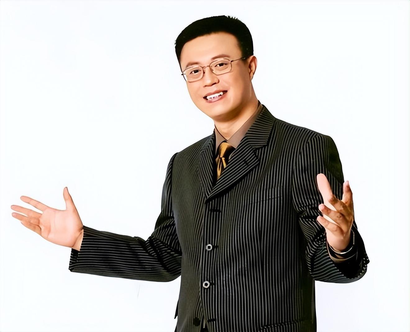 回顾白燕升娶瘫痪的残疾妻子婚后生一儿一女如今幸福美满