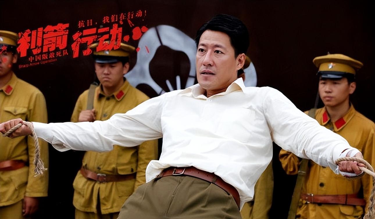 回顾著名演员于震被前妻泼尽脏水为何二婚妻子辛月依然敢嫁