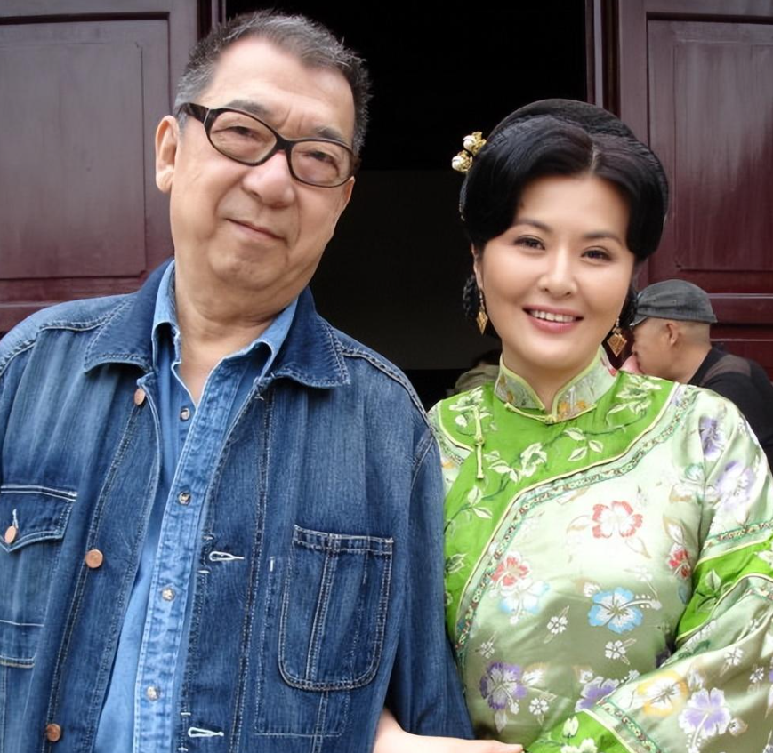 回顾演员赵毅成名路上多坎坷48岁仍单身闫学晶多次为他保媒