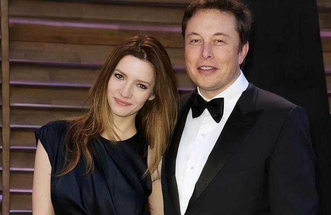 美艳悍妇艾梅柏:我对首富马斯克从未动心过!如今独自带娃很潇洒