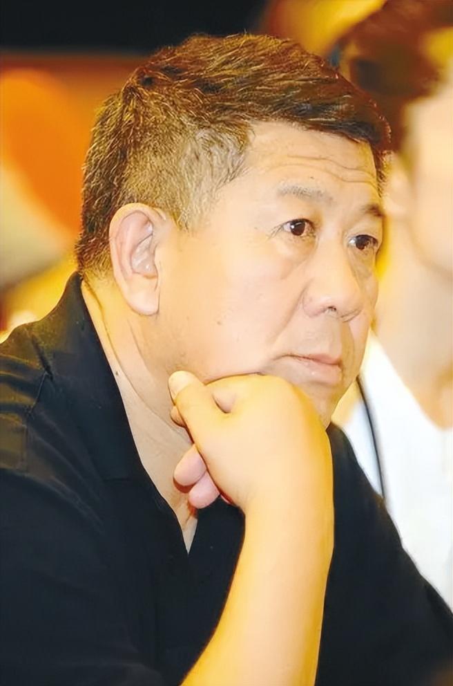 回顾演员程煜娶知名女导演恩爱30年65岁再翻红如今幸福美满
