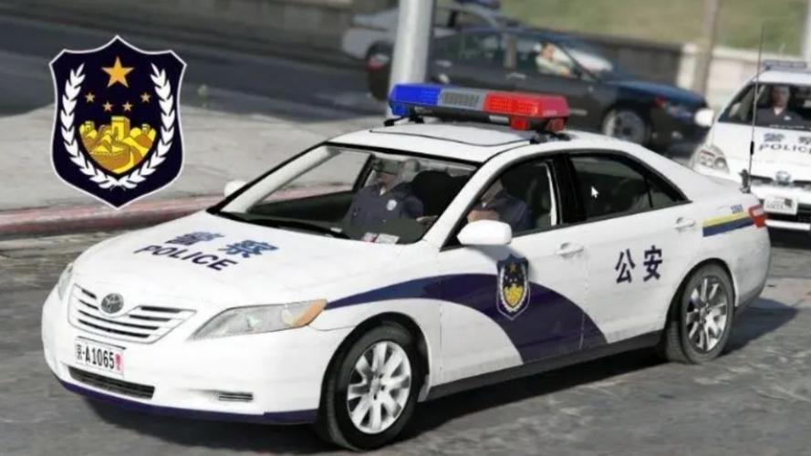 回顾警察出警的时为何要拉起警笛不打草惊蛇吗到底有什么含义