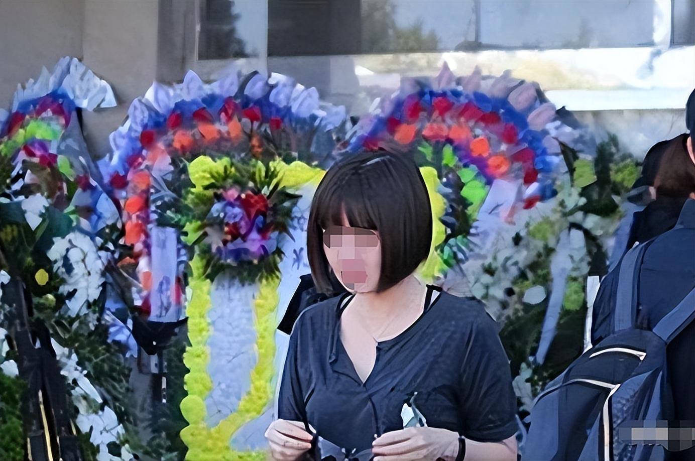 回顾边策央视帅哥主持32岁前途无量谁料和母亲通话后从8楼跳下