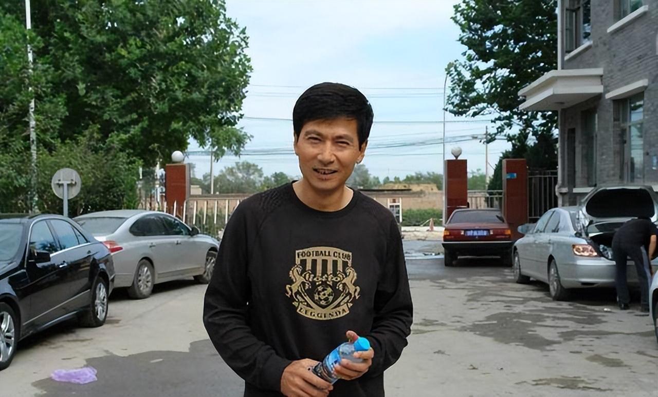 回顾陆剑民一封信定情娶西北歌后胡月结婚33年浪漫依旧