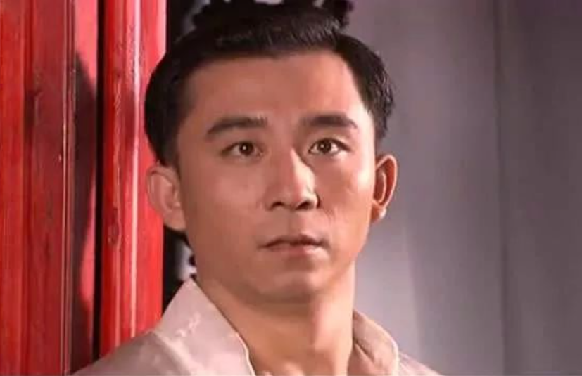 回顾演员赵毅成名路上多坎坷48岁仍单身闫学晶多次为他保媒
