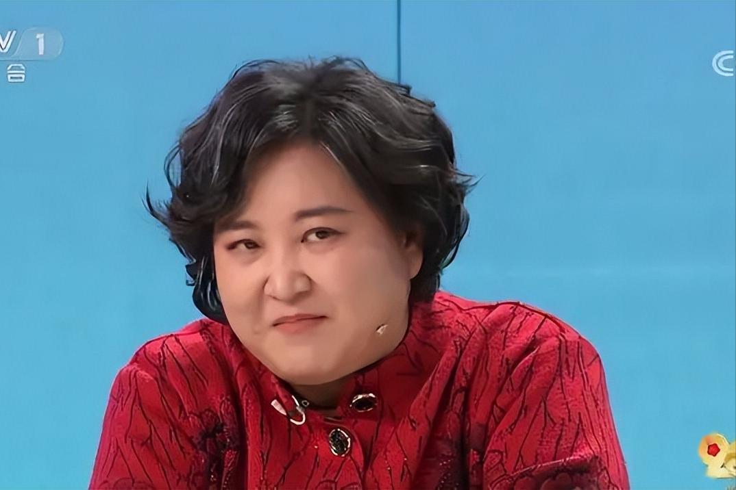 贾玲震撼归来身轻百斤惊艳重焕