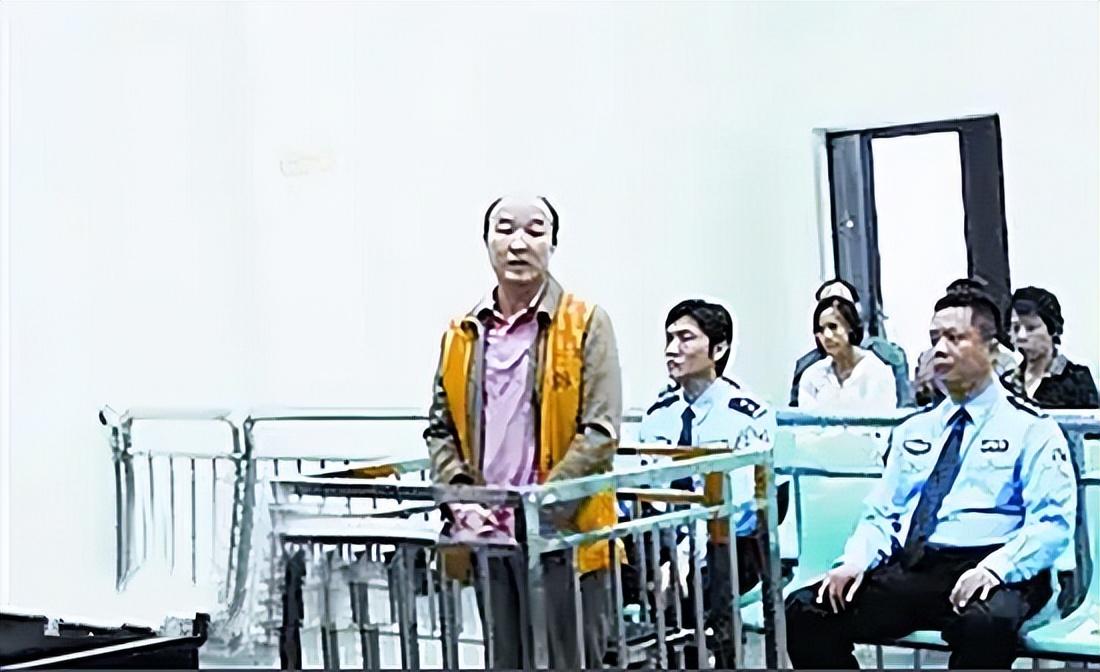 2009年女生被顶替上大学顶替者父亲扬言认识我是你的荣幸