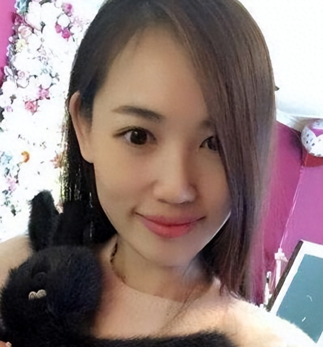 回顾马蓉和王宝强离婚6年了如今生活状况如何了