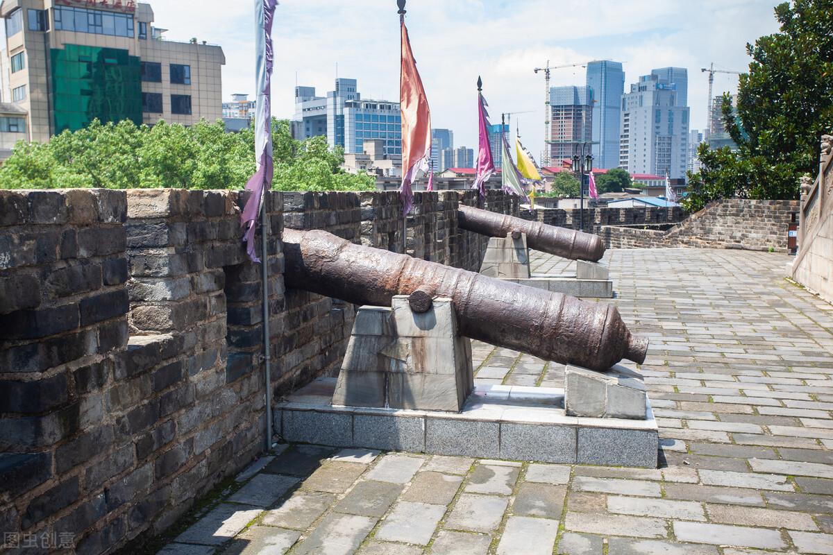 仅率两千人强攻长沙阵亡太平天国西王萧朝贵死于对手还是队友