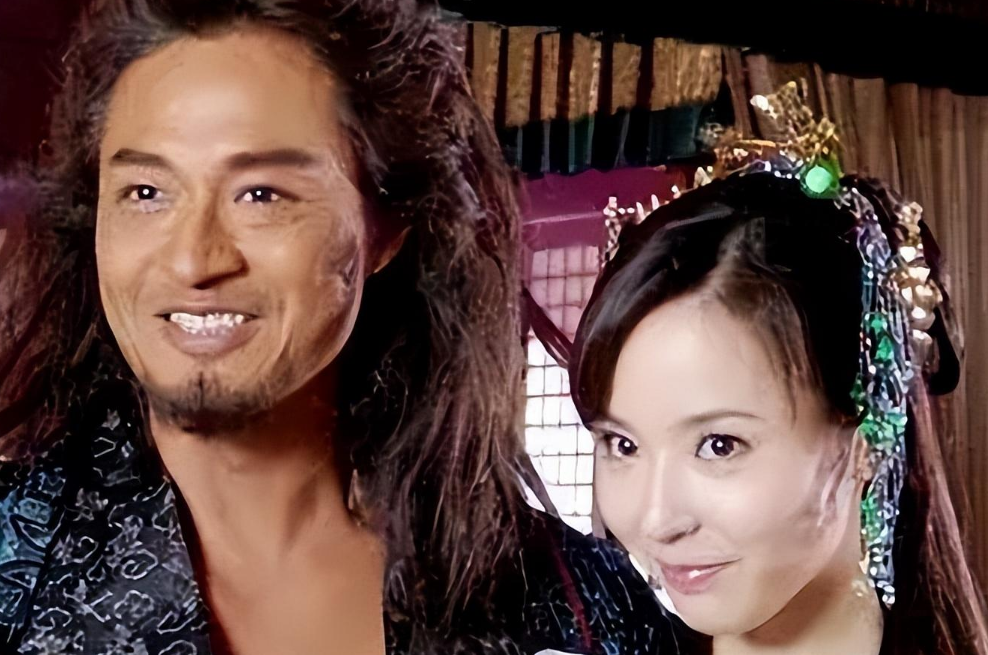 回顾演员吴佳尼当初不顾父母反对嫁大21岁马景涛今她还好吗