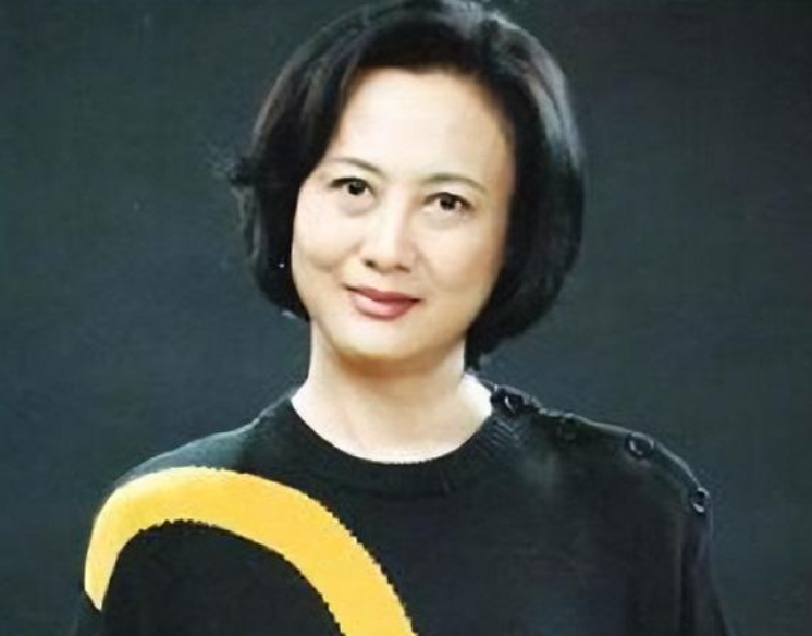 回顾著名演员韩青母亲柏寒病逝11年他的内心依然有钝痛