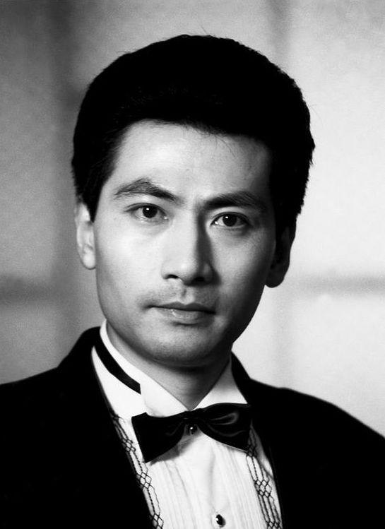 回顾陆剑民:一封信定情,娶西北歌后胡月,结婚33年浪漫依旧