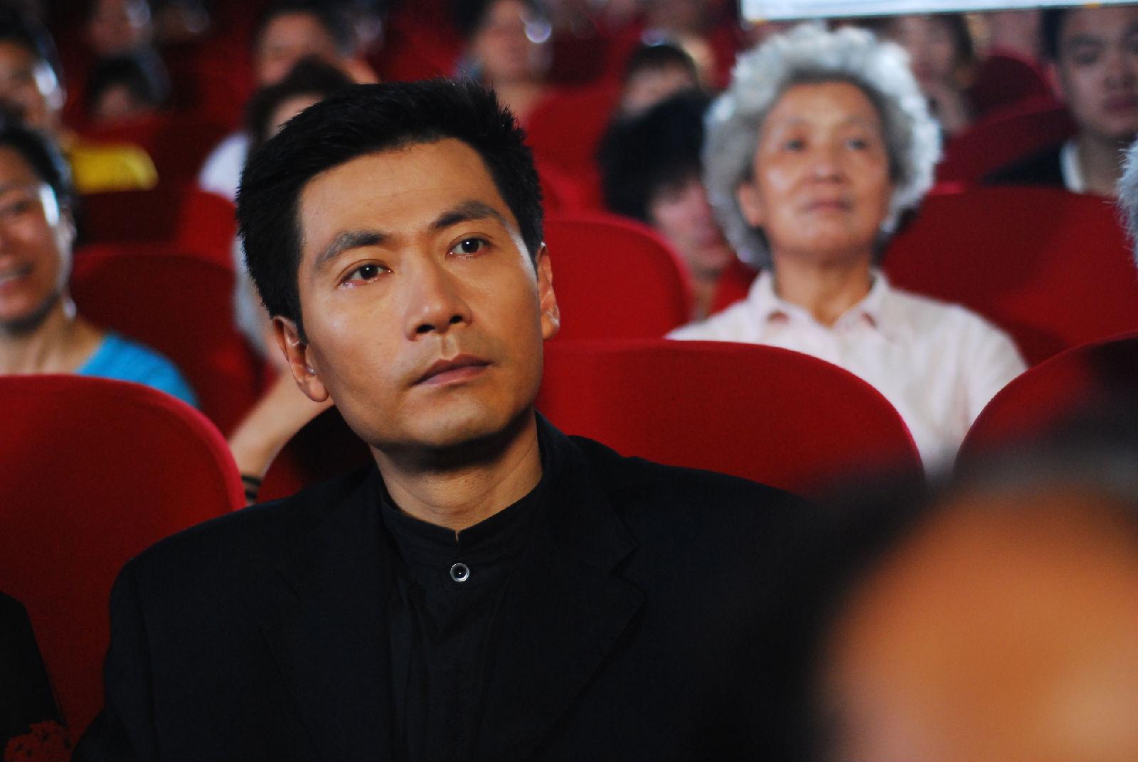 回顾陆剑民:一封信定情,娶西北歌后胡月,结婚33年浪漫依旧