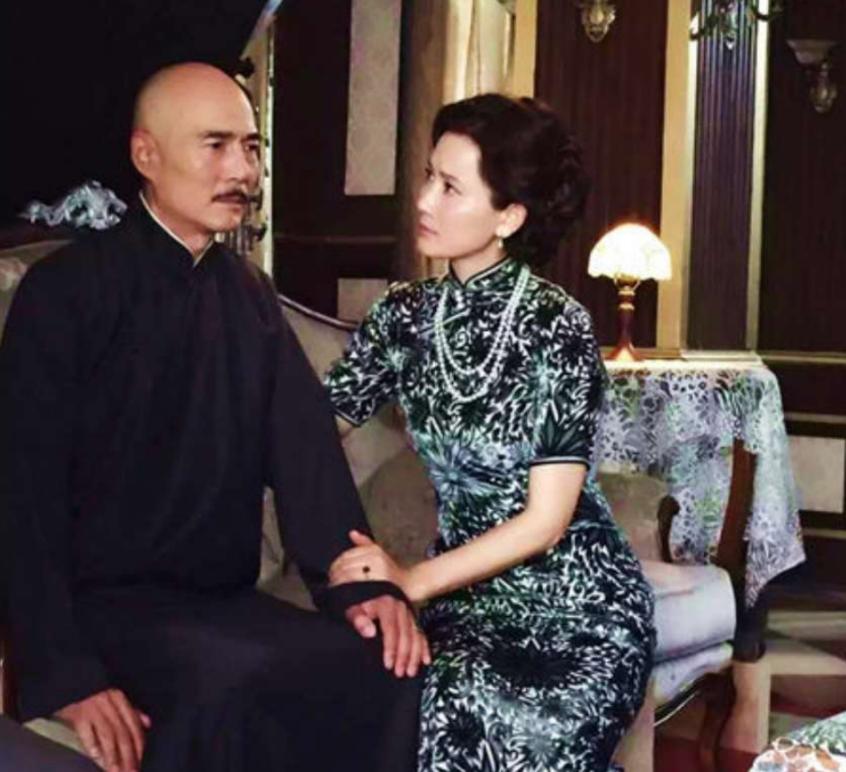 回顾潘雨辰经历失败婚姻离婚后只字不提前夫与女儿相依为命