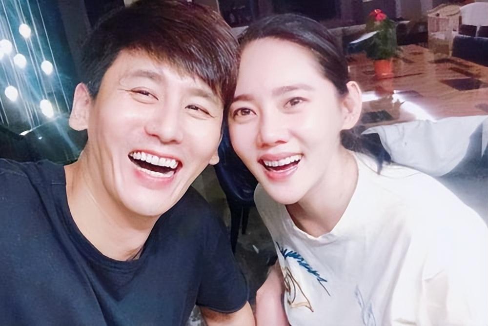 回顾秋瓷炫我这辈子正确的决定就是39岁高龄为中国籍小丈夫生子