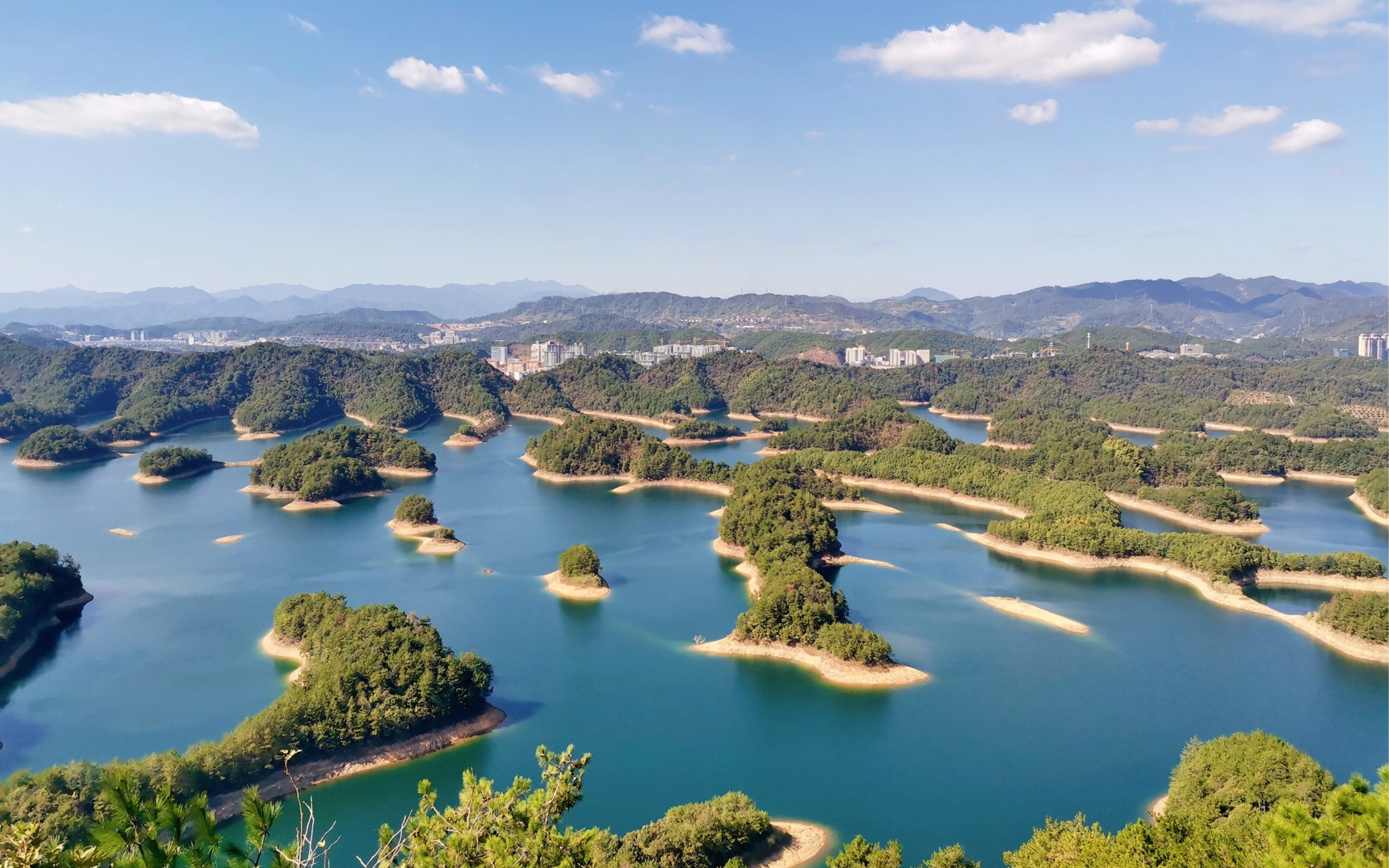 别再只惦记西湖!杭州这十大著名景点,揭秘旅行新地标!