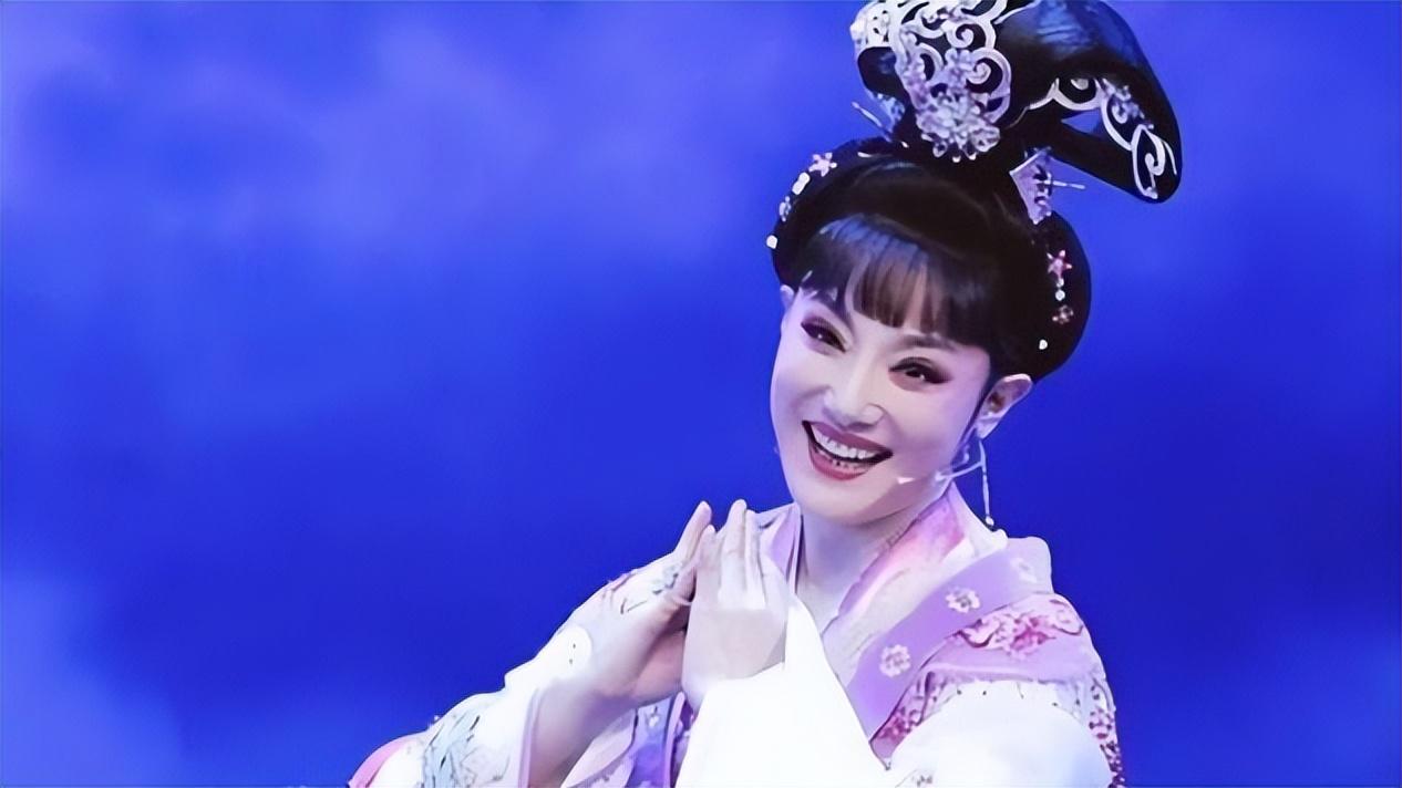 回顾黄梅戏五朵金花4人无儿无女1人遭诟病晚年生活还好吗