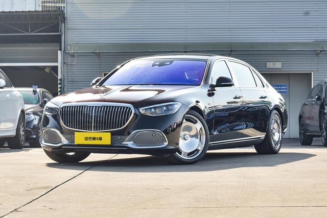 新款奔驰迈巴赫s级上市,配置/售价微调,售价146.8万-332万元