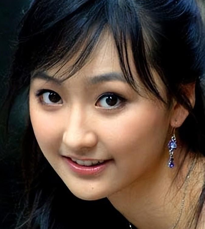 回顾辛月在好的年纪嫁给二婚家暴男于震婚后生三娃美满幸福