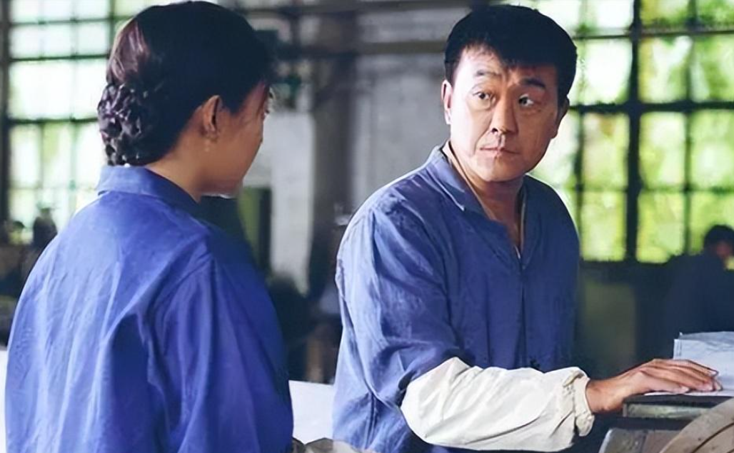 回顾何冰跑龙套到演员明星坦言能娶到李海洋像捡到宝