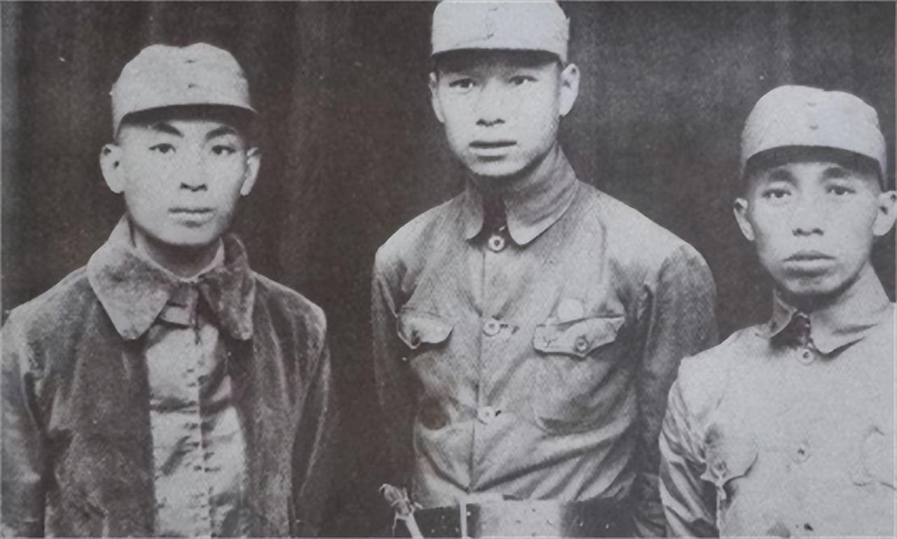 46年陈毅连吃败仗叶飞直言你这大司令比我这小司令大不了多少