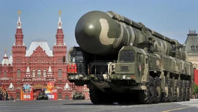 发射一枚东风41洲际导弹,要多少钱?算了一下,小国根本玩不起!