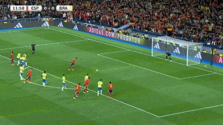 友谊赛罗德里点球梅开二度帕奎塔点射救主巴西33绝平西班牙