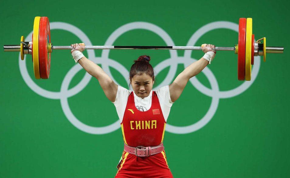 农村出身的举重女王