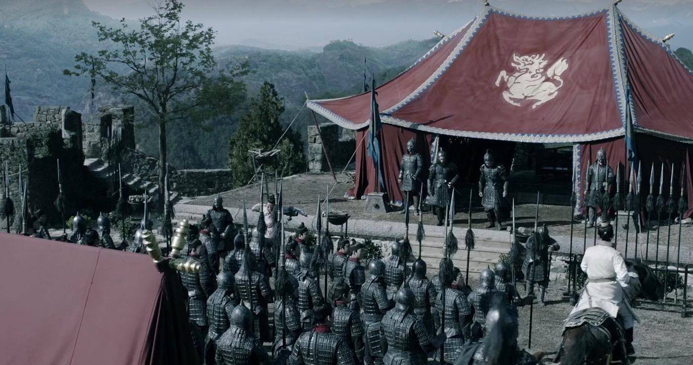 刘宋内战张兴世奇人奇招刘彧平定叛乱得意忘形逼反薛安都