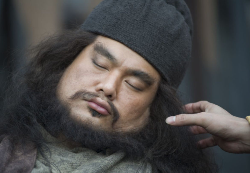 回顾康凯7岁开始学功夫演完张飞却无戏可拍今52岁怎样了