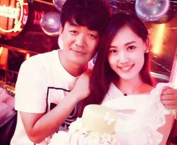 回顾马蓉和王宝强离婚6年了如今生活状况如何了