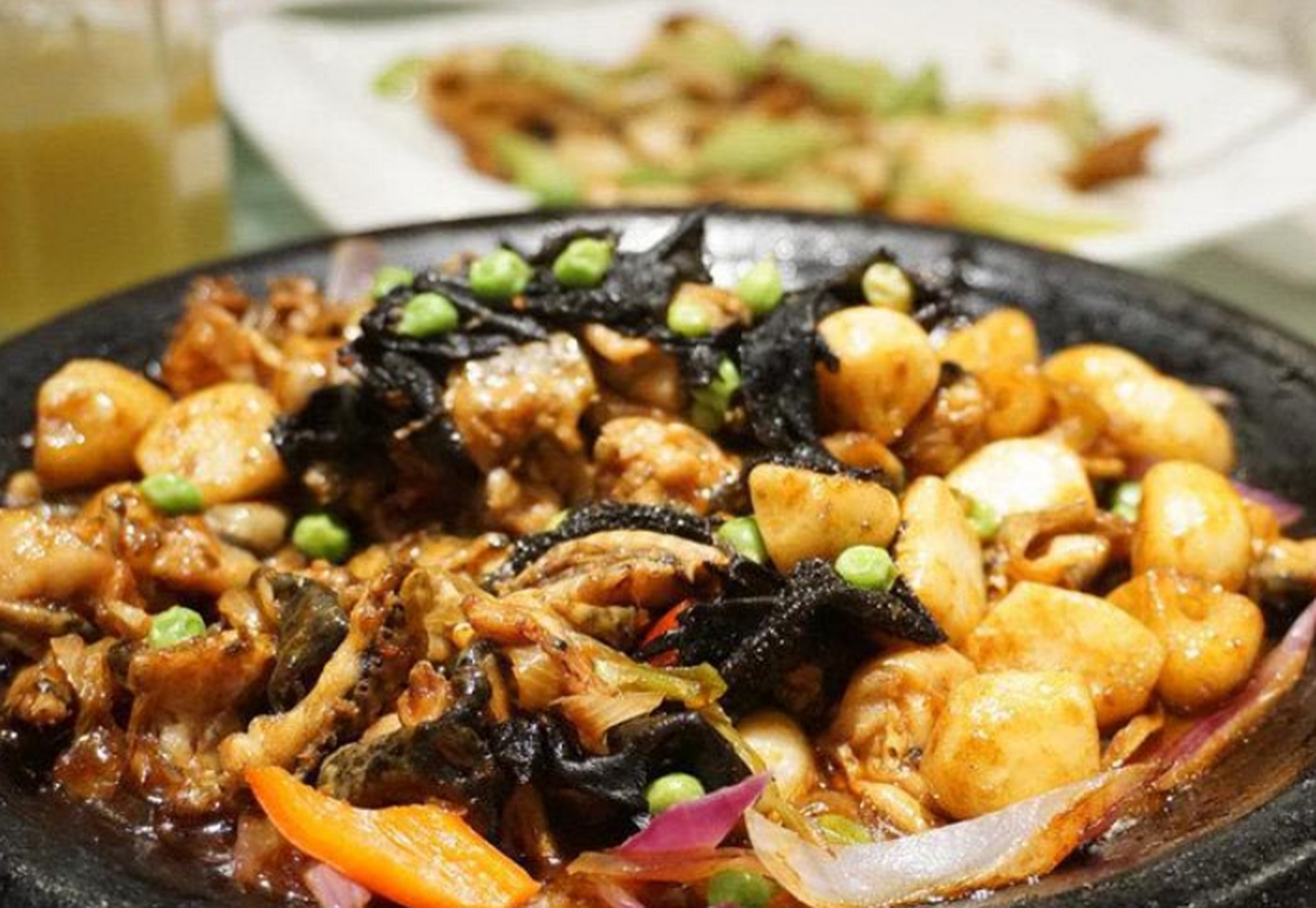 寻味主理人#  庐山石鸡,石耳,石鱼被称为"庐山三宝",也是九江的非遗