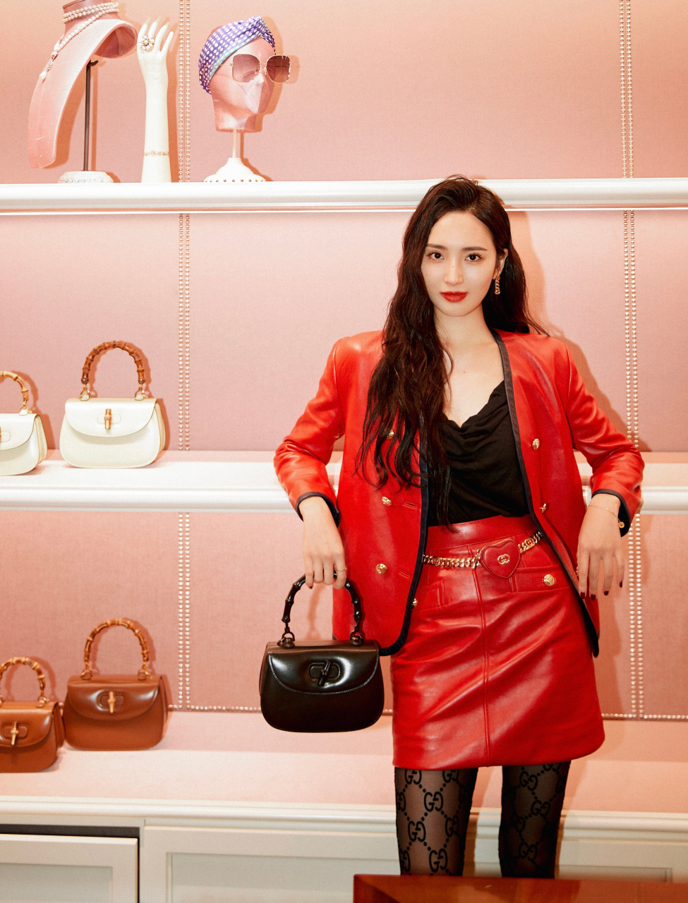 王紫璇高清写真:丝袜大长腿太吸睛了!#王紫璇