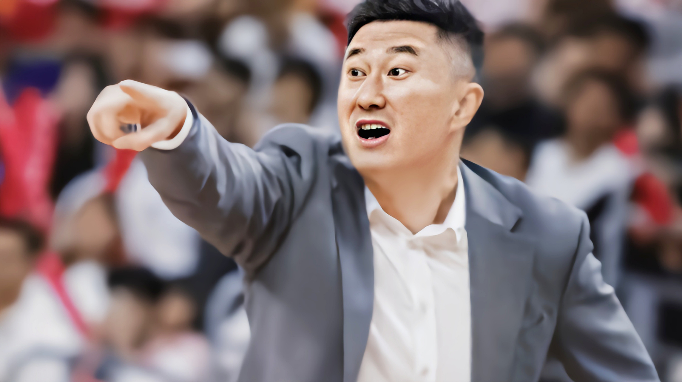 辽篮主教练杨鸣天赋异禀,成功带领球队两连冠.