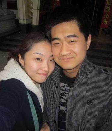 电视主持人马翩然,被男友砍7刀后身亡,时隔两年才入土