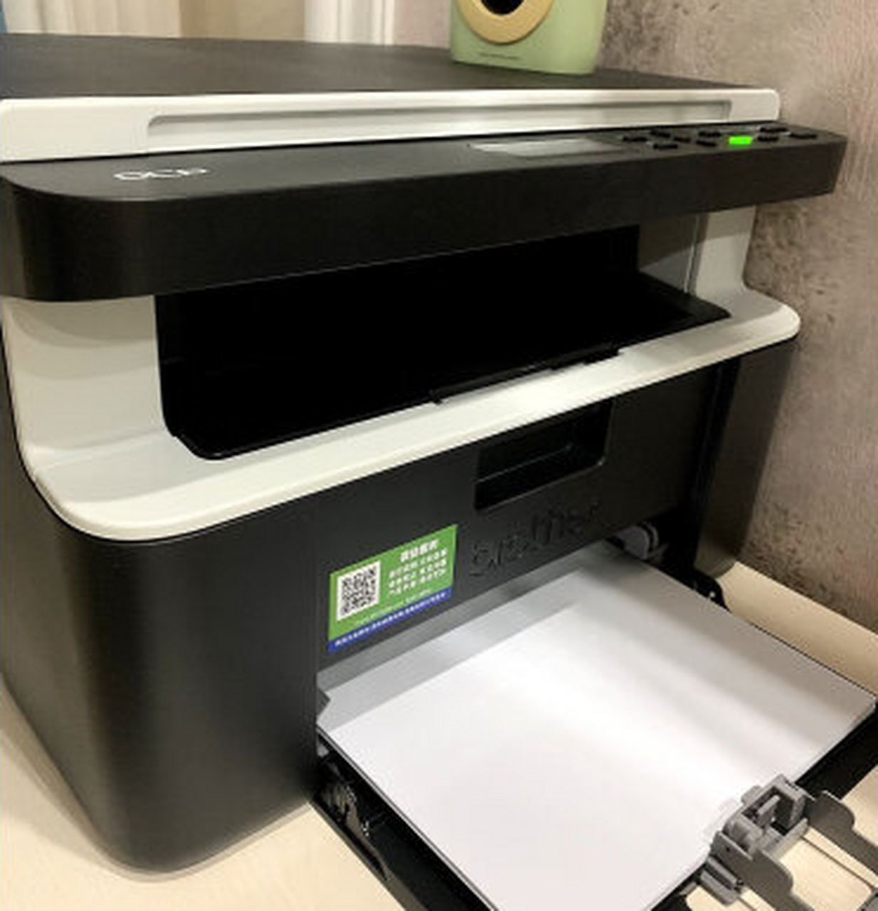 兄弟dcp-1618w黑白激光打印机,家用商用都无敌了99集打印,复印和