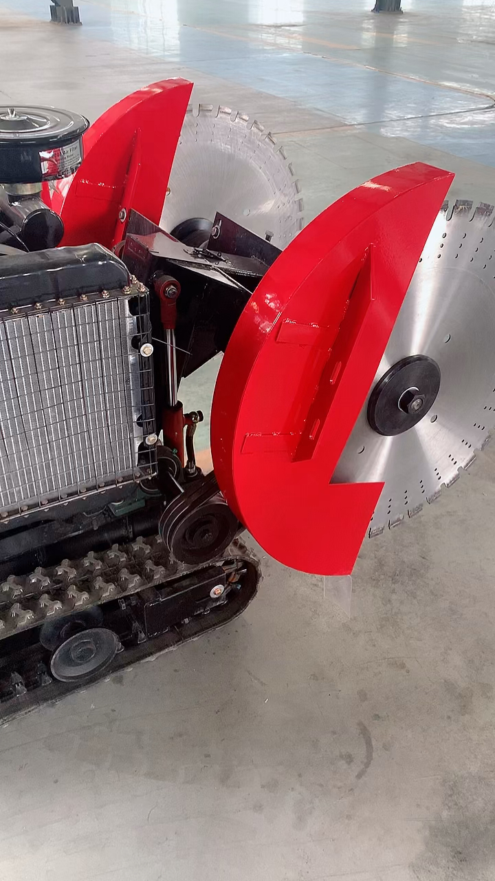 好霸道的马路切割机