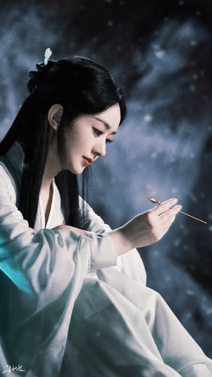 纯路人,为什么好多跟赵丽颖和成毅.@一图识木的动态