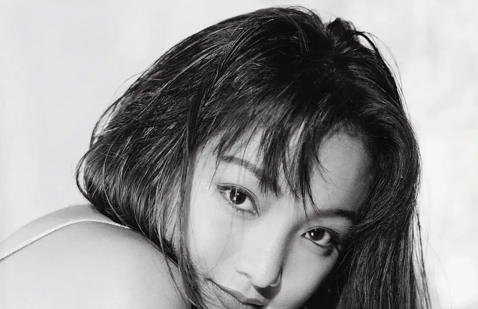 19岁的周迅像个精灵似的