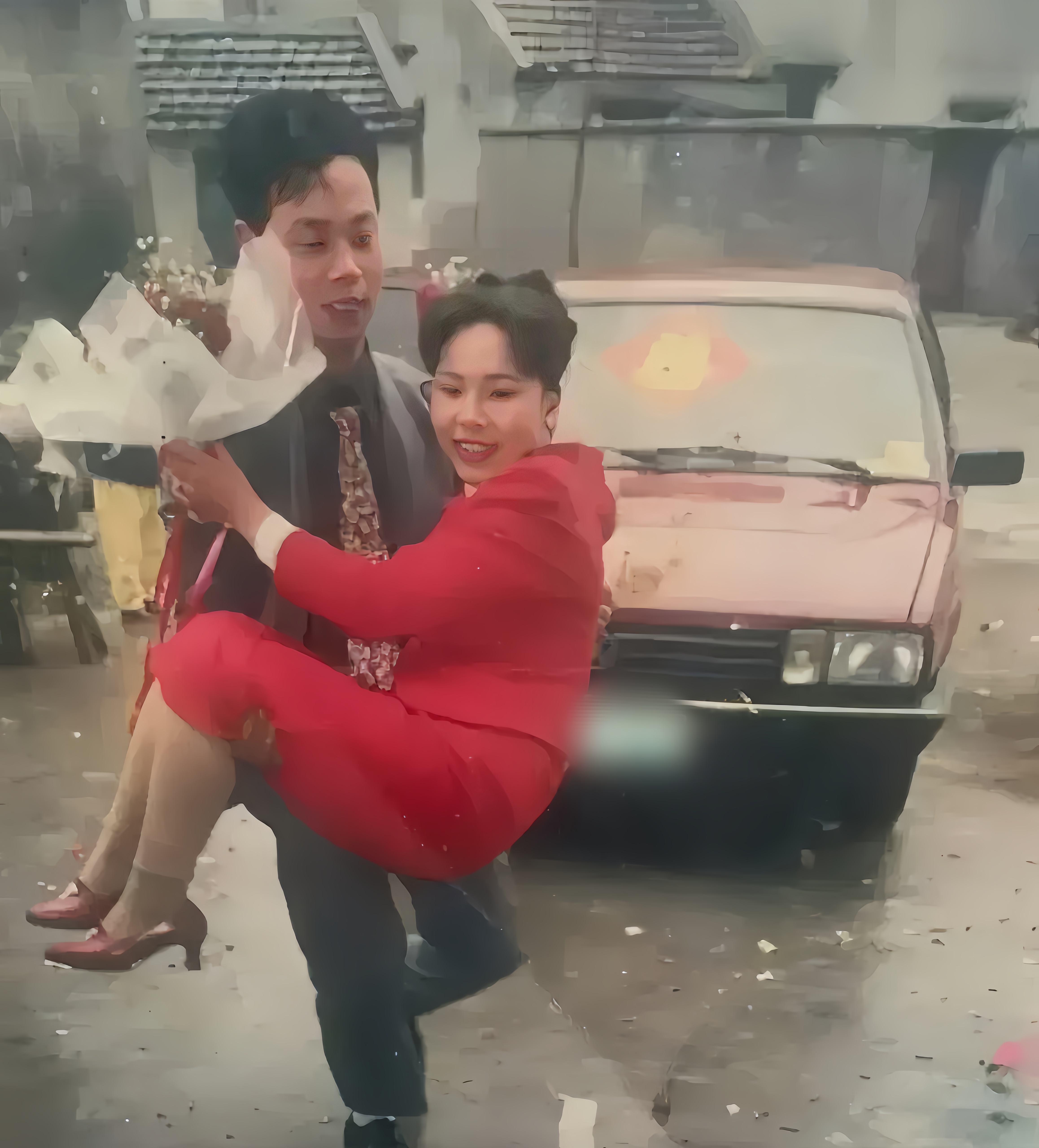 上世纪90年代,一对新人婚礼现场留影